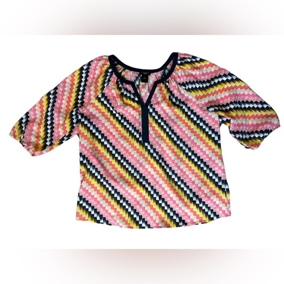 ANN Taylor Black Pink Multi Geometric Top 3/4 Sleeve Women’s Size MP. - Picture 1 of 16